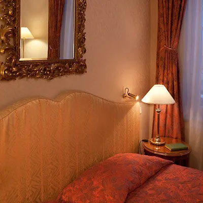 Otel Savigny Frankfurt