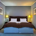 Hotel Savigny Frankfurt 4*