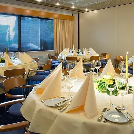 Savigny Frankfurt Hotel 4*