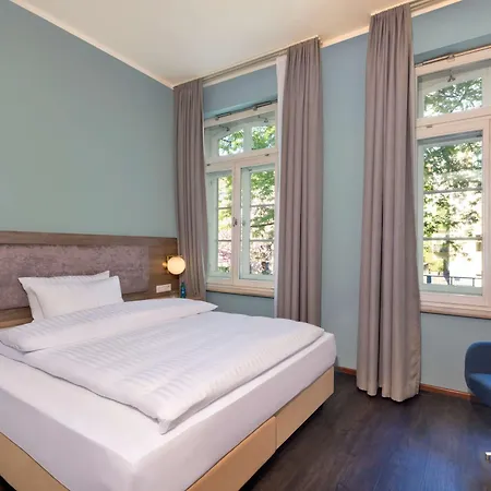 Hotel Savigny Frankfurt