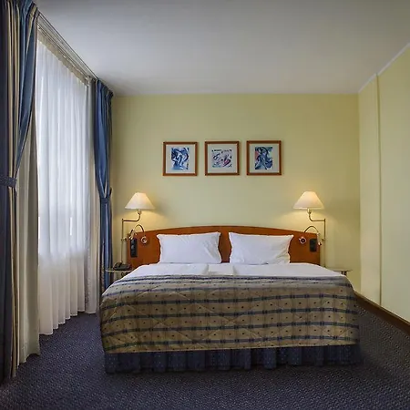 Savigny Frankfurt Hotel