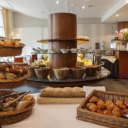 Savigny Frankfurt Hotel 4*