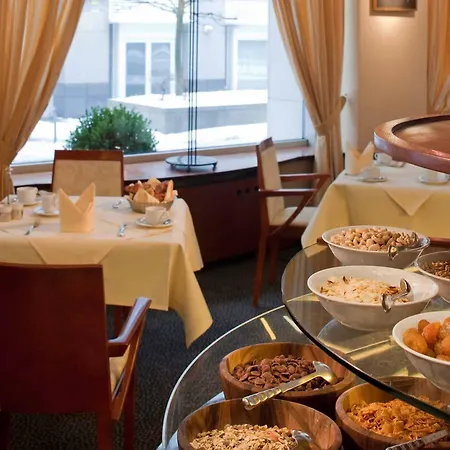 Hotel Savigny Frankfurt