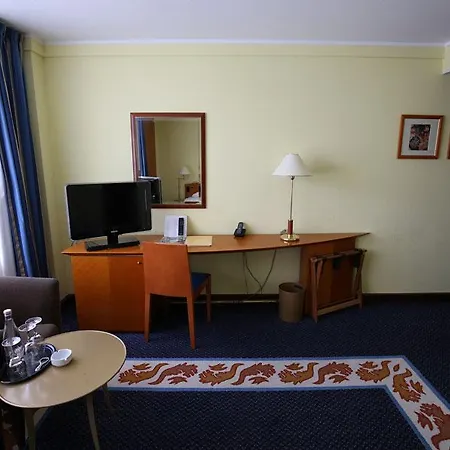 Szálloda Savigny Frankfurt 4*