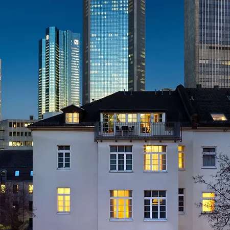 فندق Savigny Frankfurt