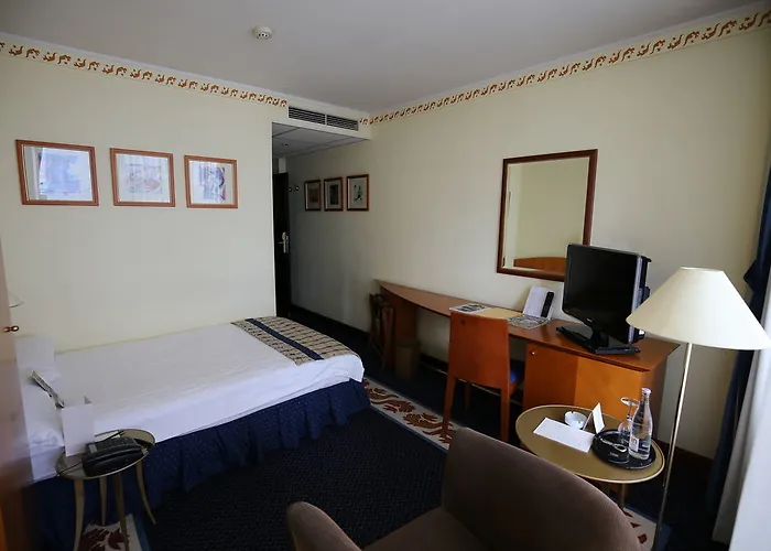 Hotel Savigny Frankfurt