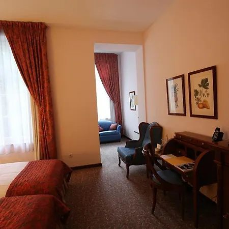 Hotel Savigny Frankfurt